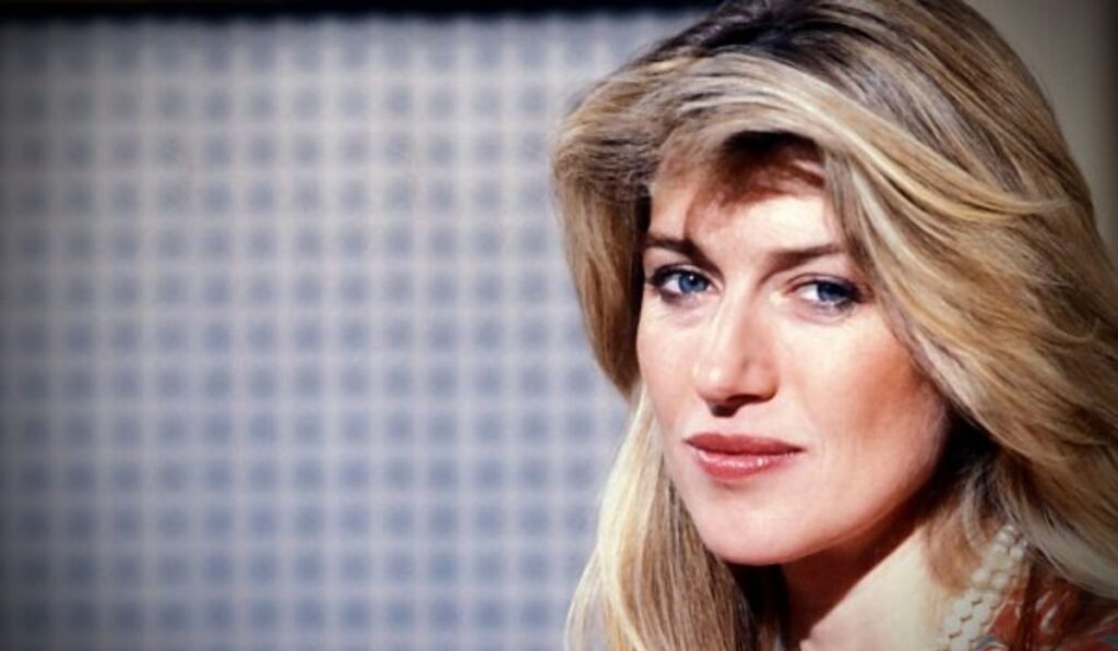 Selina Scott